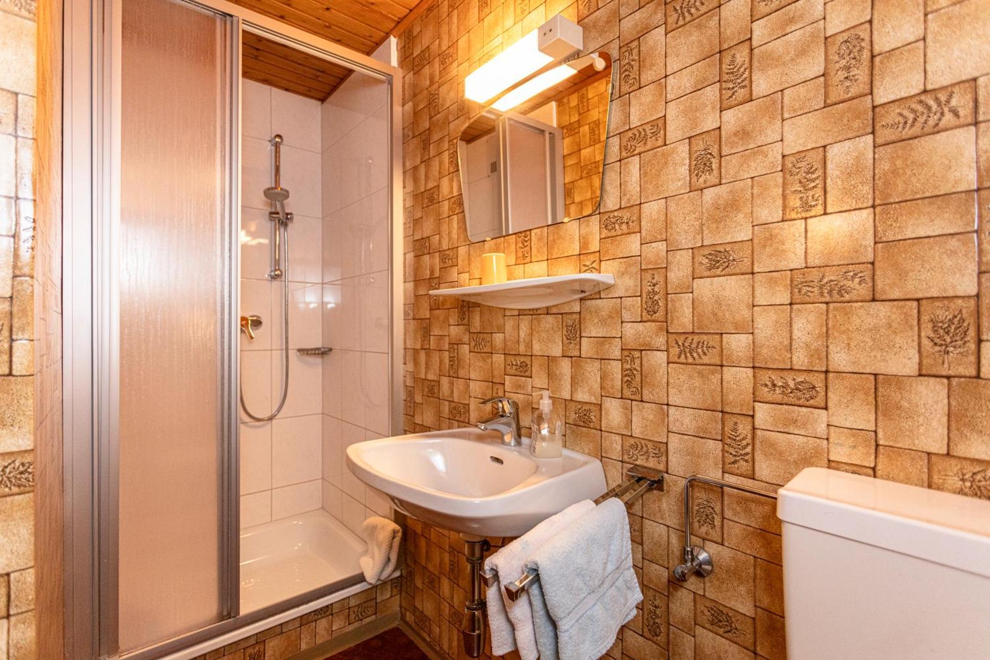 Ferienhaus Alpenrose Fusch an der Glocknerstraße Екстериор снимка